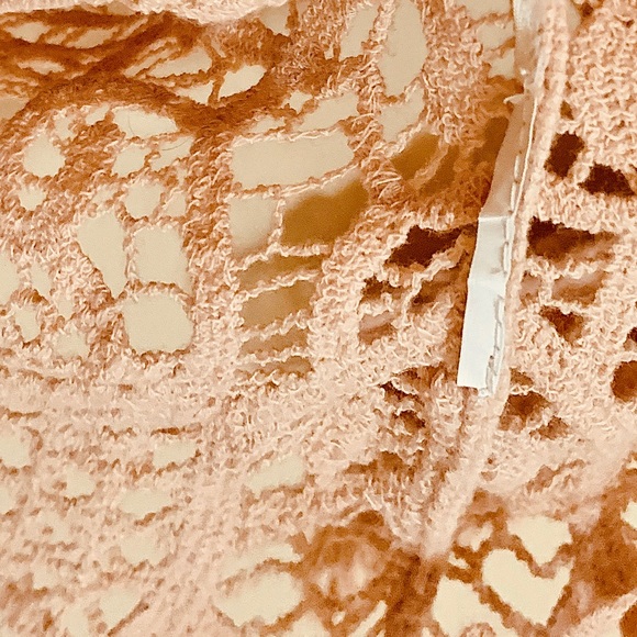 ❌SOLD❌ ADIVA Blush Crochet Lace 3/4 Top NWOT - Picture 7 of 7